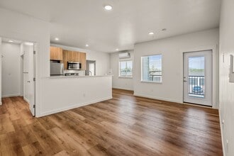 Silverbrook Apartments in Kalispell, MT - Foto de edificio - Building Photo