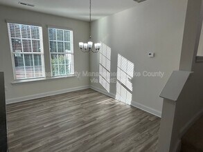 156 Polaris Ave in Garner, NC - Building Photo - Building Photo