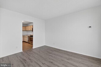 11801 Rockville Pike in North Bethesda, MD - Building Photo - Building Photo
