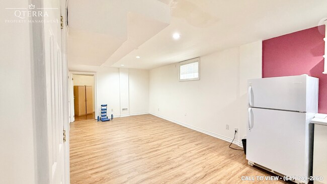 28 Terrace Av in Toronto, ON - Building Photo - Building Photo