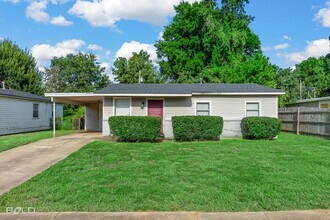 1222 Lampkin St in Bossier City, LA - Building Photo - Building Photo