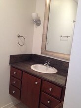 2236 W Grace St-Unit -1 in Richmond, VA - Building Photo - Building Photo