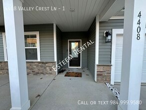 4408 Vly Crst Ln in Fuquay Varina, NC - Building Photo - Building Photo