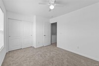 300 Newbridge Wy photo'