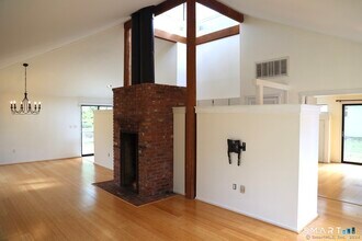 3 Edgewood Cir in Avon, CT - Building Photo - Building Photo