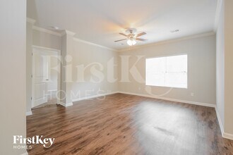 5056 Bella Ct in Moody, AL - Foto de edificio - Building Photo