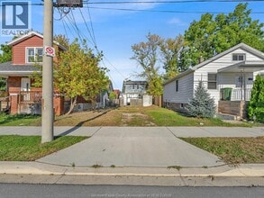943 Pillette Rd in Windsor, ON - Building Photo - Building Photo