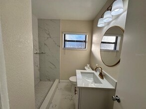 5618 Aileen Dr in Orlando, FL - Building Photo - Building Photo