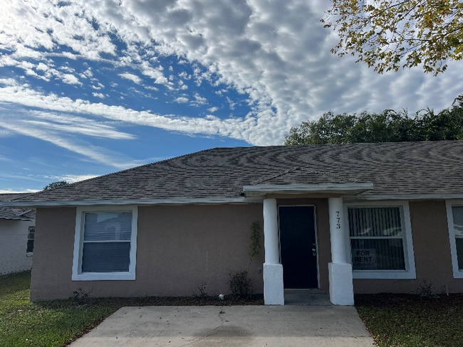 property at 773 Squirrel Ct