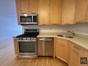 Fourth Avenue, Unit 9G in New York, NY - Foto de edificio - Building Photo