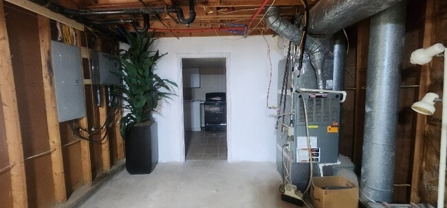 property at 5010 Lakemont Dr