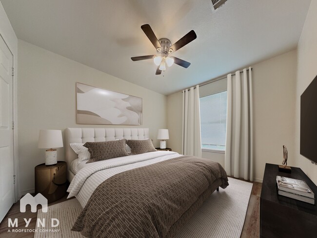 949 Guam St in Wake Village, TX - Foto de edificio - Building Photo