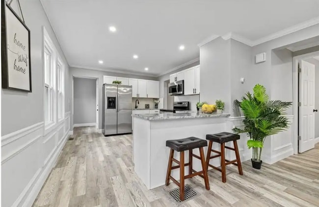 212 Greene St, Unit 212