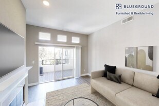 1257 Lakeside Dr in Sunnyvale, CA - Building Photo