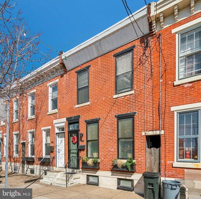 159 Mifflin St in Philadelphia, PA - Foto de edificio - Building Photo