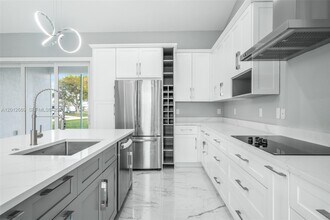 1025 Greenway Terrace in Sebring, FL - Building Photo - Building Photo