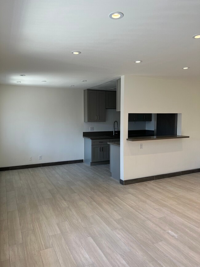 3584 Brenton Ave Apartments and Nearby Lynwood Apartments For Rent