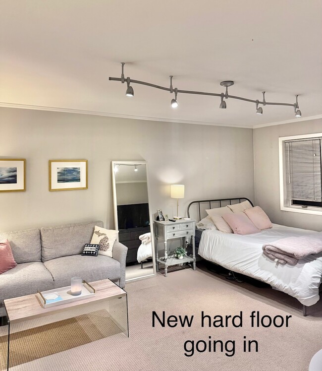 property at 426 W Barry Ave