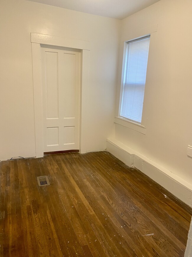 7 Court St, Unit 1-J in Woburn, MA - Building Photo - Building Photo