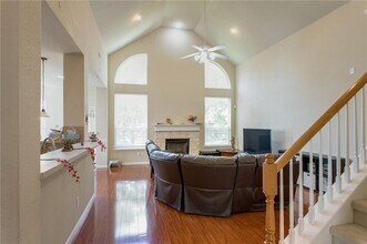 15709 Belfin Dr in Austin, TX - Building Photo - Building Photo