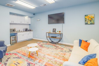 Peachtree Place in Columbia, SC - Foto de edificio - Interior Photo