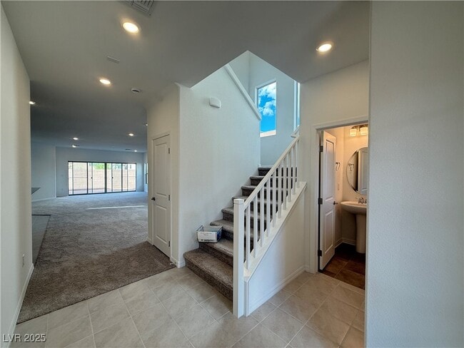 property at 7516 Castlegreen Ave