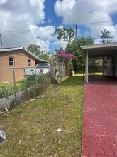 28511 SW 147th Ave in Homestead, FL - Building Photo - Building Photo