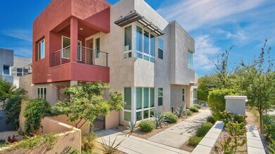 9001 E San Victor Dr in Scottsdale, AZ - Building Photo - Building Photo