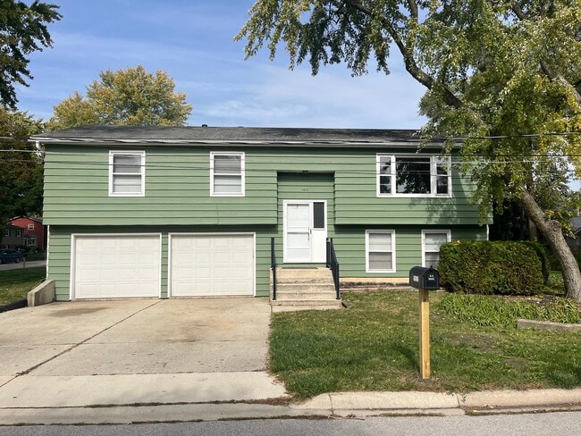 1517 Sherman Ave in Geneva, IL - Building Photo - Building Photo