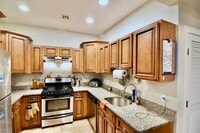 174 Magnolia St photo'