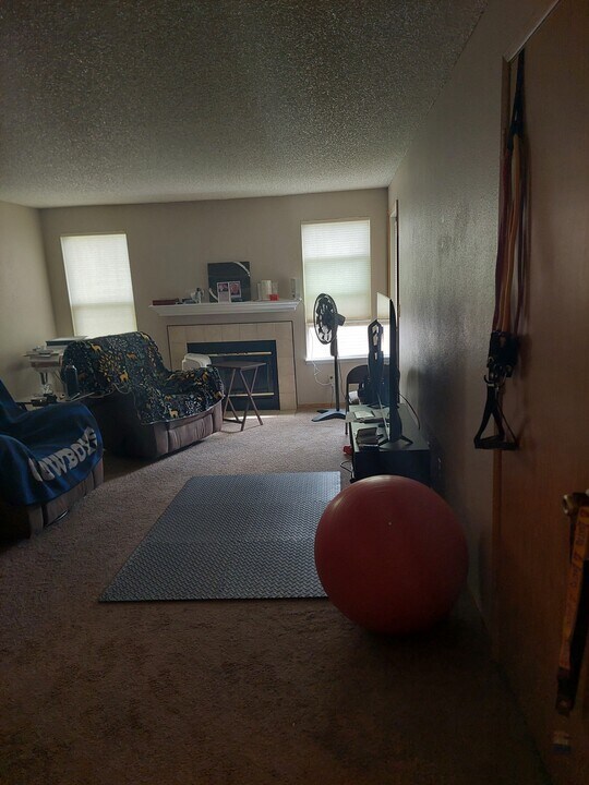 13216 NE Salmon Creek Ave, Unit E6 in Vancouver, WA - Foto de edificio