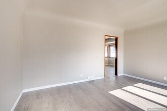 524 Harrison St in Little Chute, WI - Foto de edificio - Building Photo