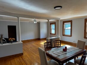42 Summer St, Unit 1 in Westborough, MA - Building Photo - Building Photo