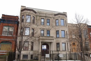 2329 W Monroe St Apartments