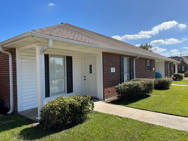13 Mulberry Rd in Sulphur, LA - Building Photo - Building Photo
