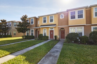 7024 White Treetop Pl in Riverview, FL - Building Photo - Building Photo