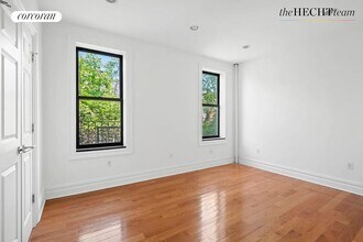 329 Lincoln Pl in Brooklyn, NY - Building Photo - Building Photo