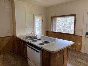 1331 Grand Ave in Wausau, WI - Building Photo - Building Photo