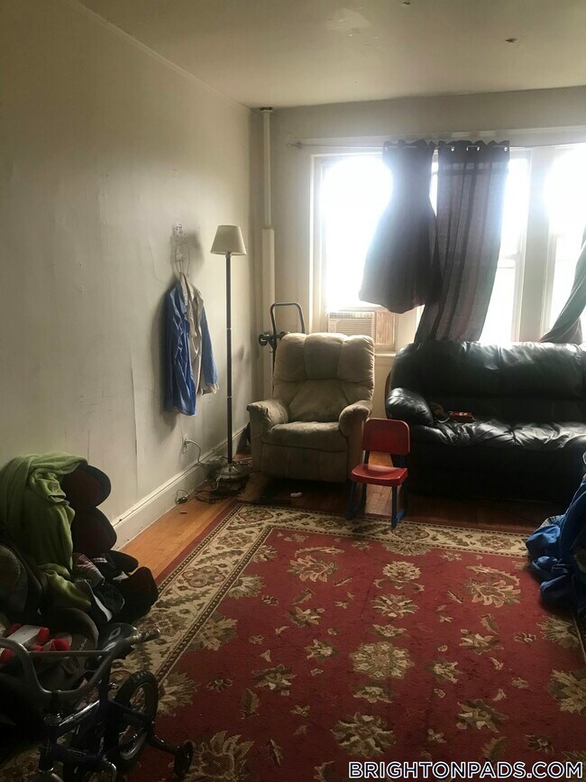 property at 1810 Commonwealth Ave