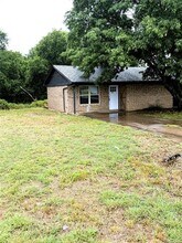 101 Redbud Ct in Waxahachie, TX - Building Photo - Building Photo