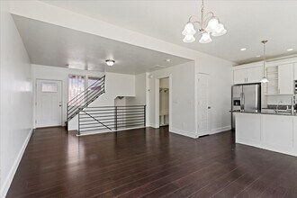 2333 S Long Dr in Saratoga Springs, UT - Building Photo - Building Photo