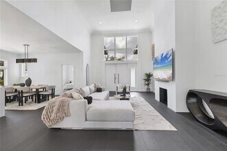 35 Aegean Ave in Tampa, FL - Building Photo - Building Photo