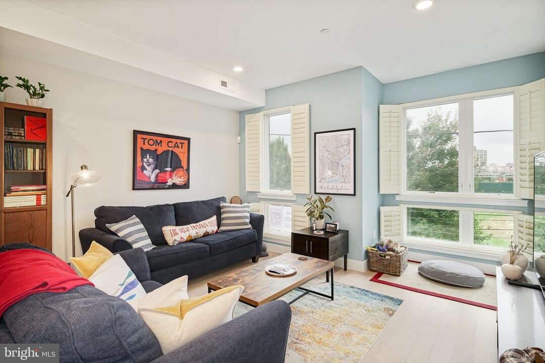 1839-47 Blair St-Unit -2 in Philadelphia, PA - Building Photo