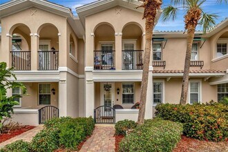 5972 Giardino Ln in Sarasota, FL - Building Photo - Building Photo