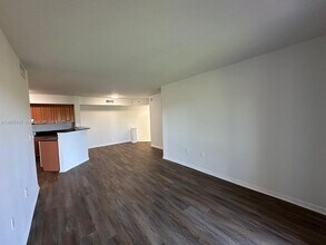 17602 NW 25th Ave in Miami Gardens, FL - Building Photo - Building Photo