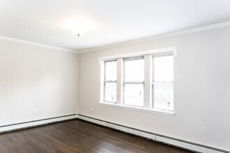 435 Walnut Ave in Boston, MA - Building Photo - Building Photo