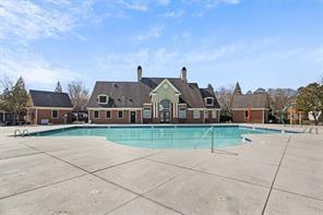725 Crestwell Cir