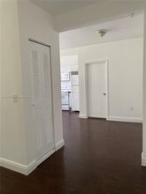 577 NE 62nd St in Miami, FL - Building Photo - Building Photo