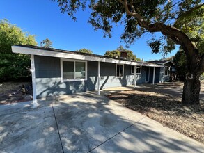 630 Anderson Rd in Davis, CA - Building Photo - Building Photo