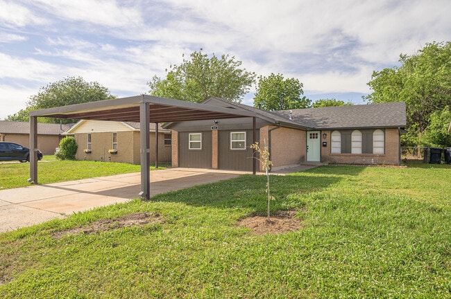 property at 121 NW 79th St